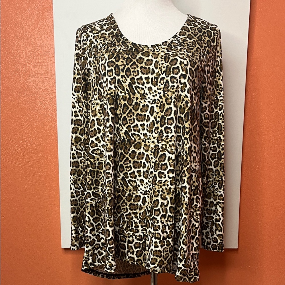 Agnes & Dora Animal Print Long Sleeve Top